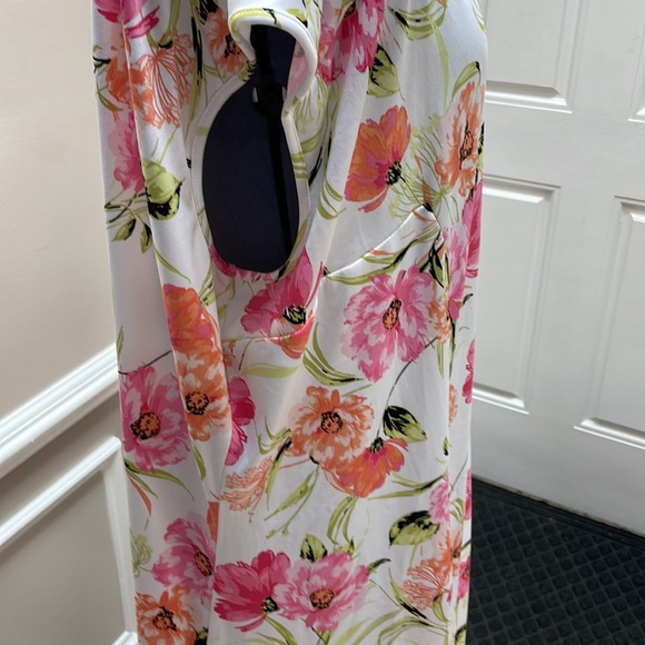 Emaline dress shot sleeves Women size 3X new - Picture 4 of 9